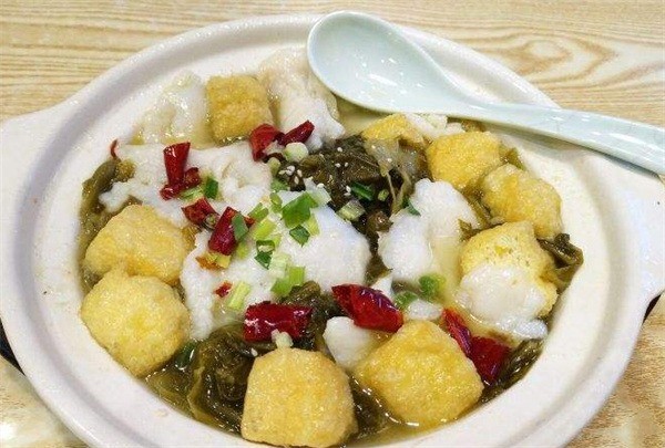 小魚(yú)快跑酸菜魚(yú)加盟