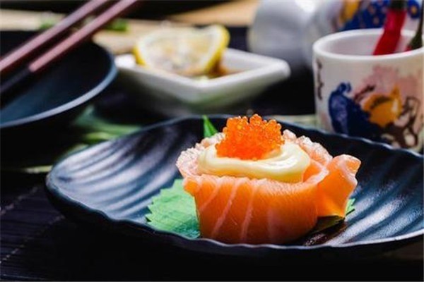 海川創(chuàng)作壽司加盟