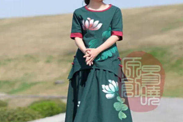 易曉女裝加盟