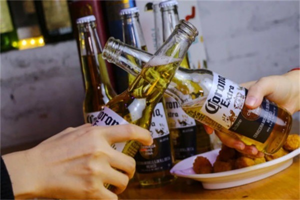 JWS小酒館加盟