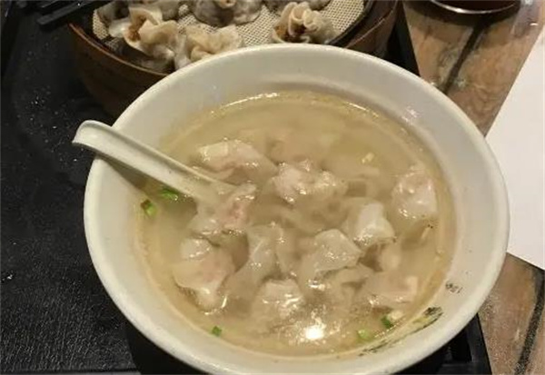 朱婆餛飩鋪