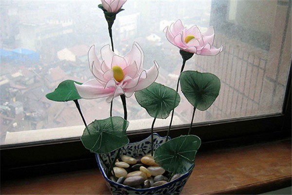 唯美創(chuàng)意絲網(wǎng)花加盟