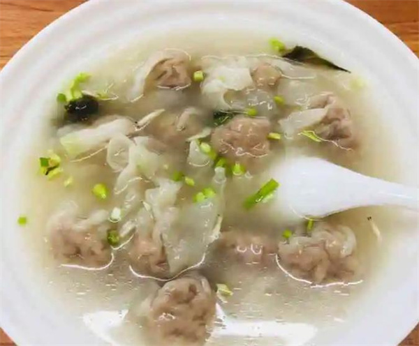 e心e意餛飩