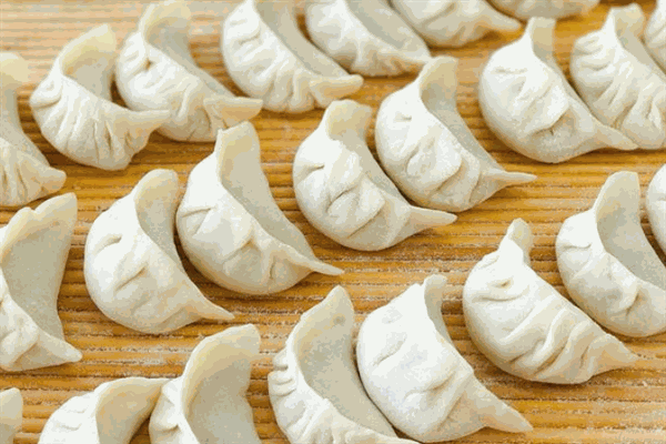 天天過(guò)年餃子城加盟