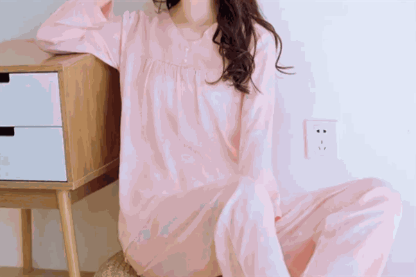 拼牌內(nèi)衣加盟
