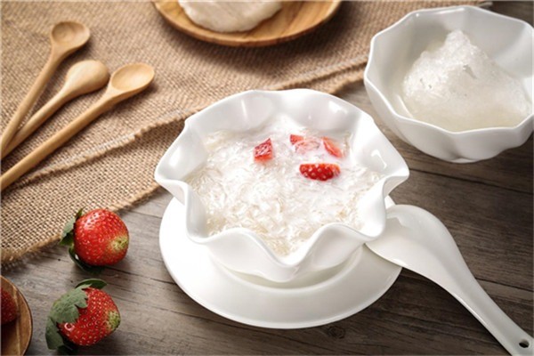 三口山生燕養(yǎng)生品加盟