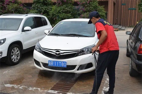 樂潔上門洗車加盟