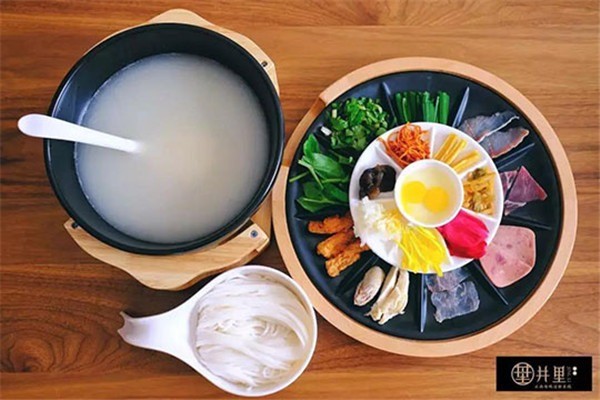 云翥井里云南傳統(tǒng)過橋米線加盟