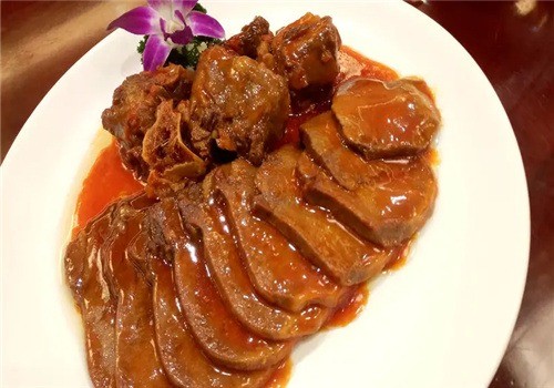 詩茵美居民俗飯莊加盟