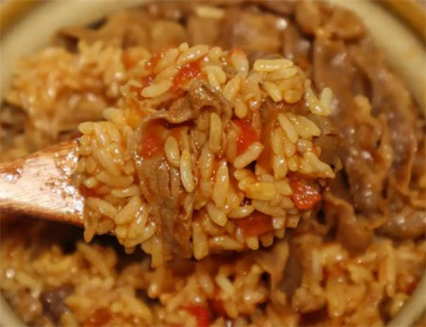 牛谷麗番茄肥牛飯