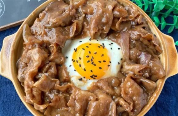 極味肥牛飯