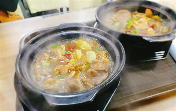 戴錦記鮑汁肥牛雞