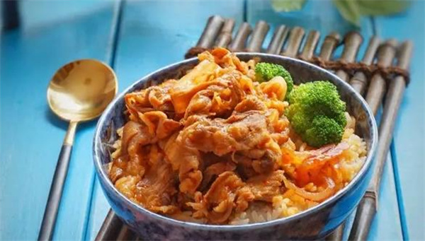 大木禾米肥牛飯