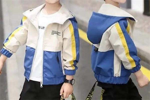 J2童裝加盟
