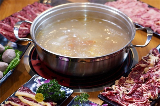 四毛牛肉面館火鍋加盟