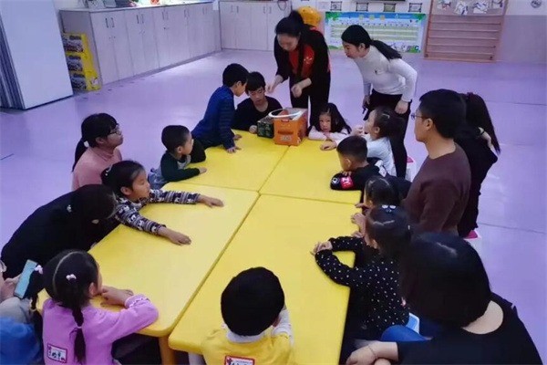 Palace幼少兒英語加盟
