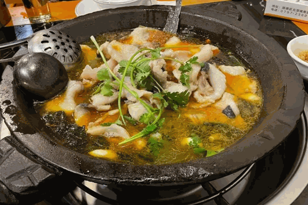 云峰石鍋魚烤魚驢肉川菜館加盟