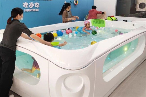 辰寶貝嬰兒游泳館加盟