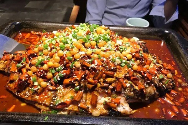 敞亮巴蜀烤魚加盟