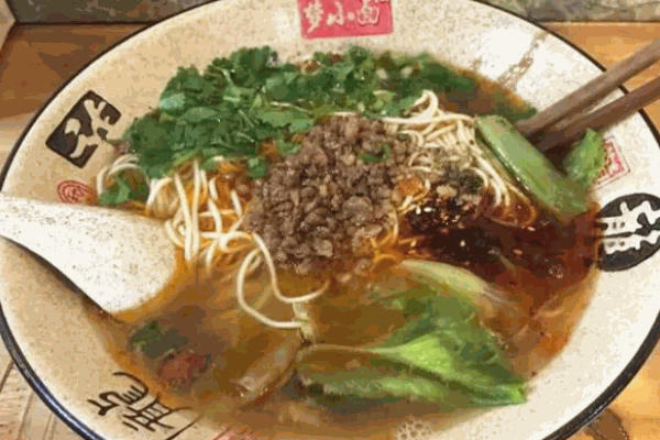夢(mèng)小面牛肉面