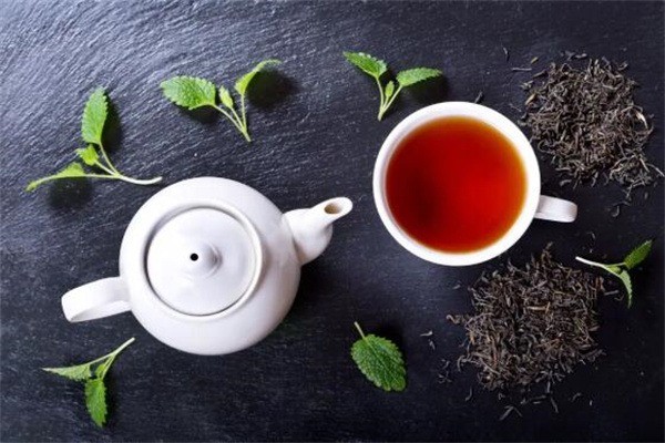 四季說古方茶加盟