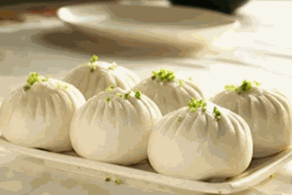 見(jiàn)鮮包子