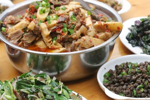 阿亮農(nóng)家菜加盟