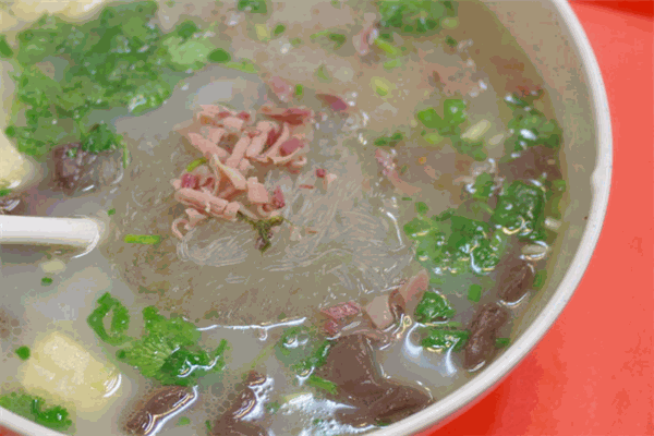 東東鴨血粉絲湯加盟