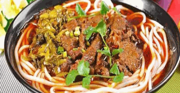 何記牛肉粉加盟