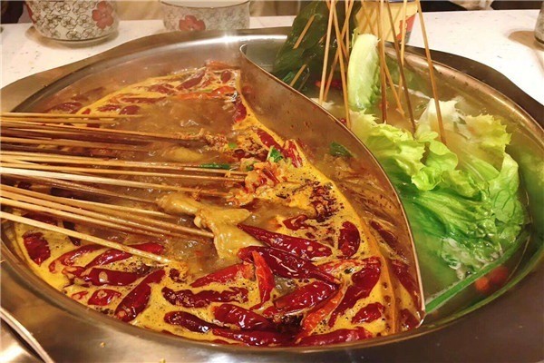 熊貓主題串串火鍋加盟