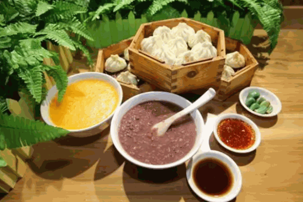 糧蒸棒包子