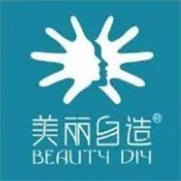 美麗自造美容加盟