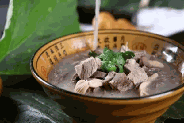 萊蕪李記羊湯