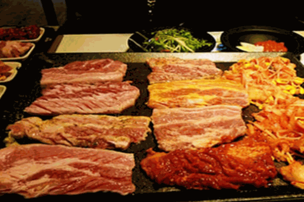 牛中牛烤肉店