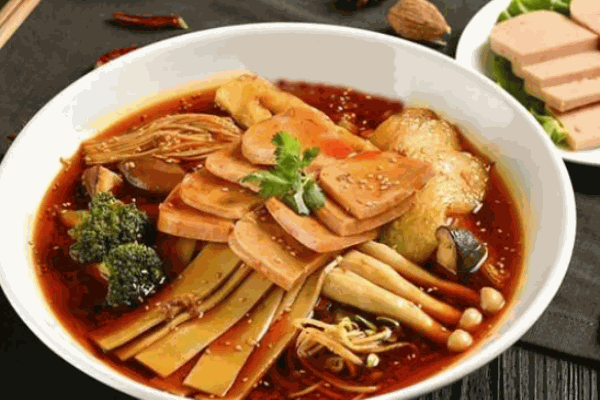 八品紅舌麻辣燙