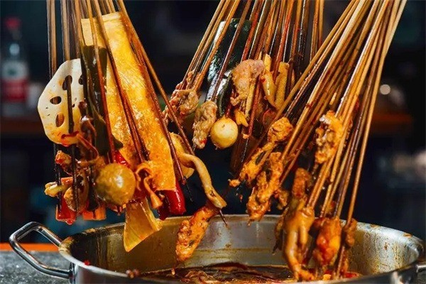 一串紅串串香加盟