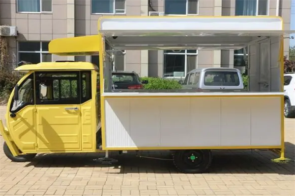 名味多功能小吃車加盟
