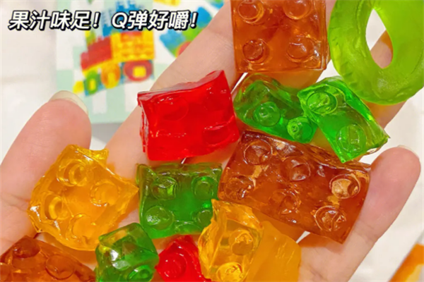 笨笨熊六塊九零食加盟