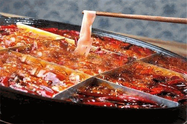 駿記牛肉火鍋加盟