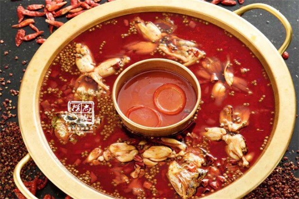 尚趣撈美蛙魚頭鍋派料理加盟