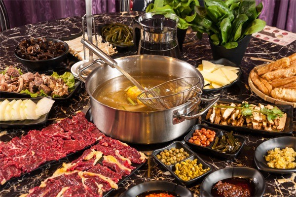 匯九通鮮牛肉火鍋加盟