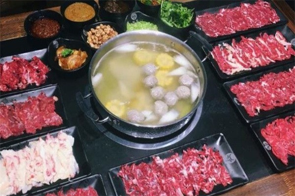 金寶源潮汕牛肉加盟
