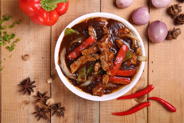 super燜肥牛燜雞飯加盟