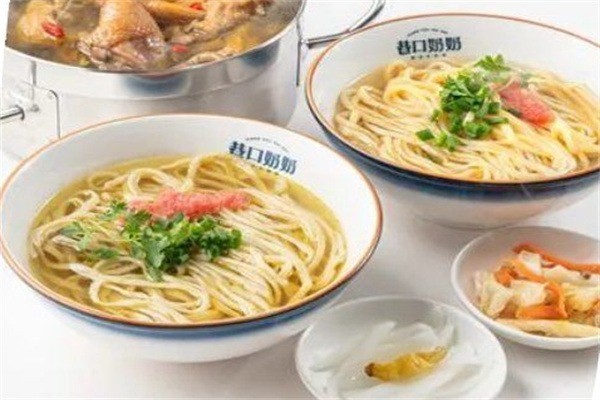 巷口奶奶雞湯手搟面加盟
