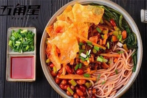 五角星螺螄粉加盟