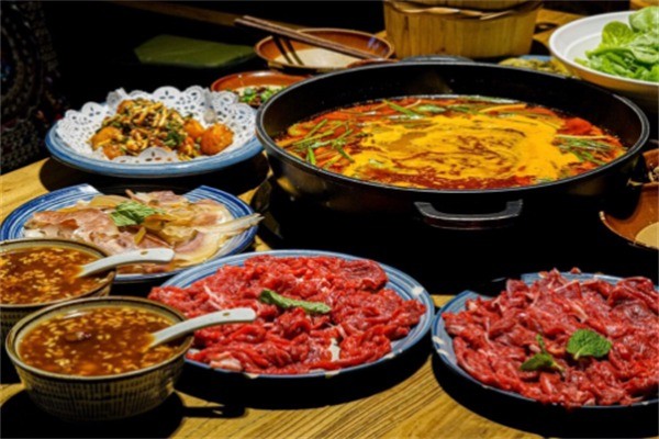 凱里原生態(tài)牛肉火鍋加盟