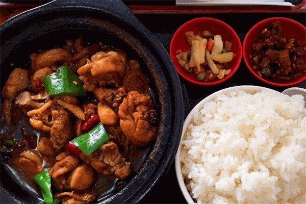友家記黃燜雞米飯加盟