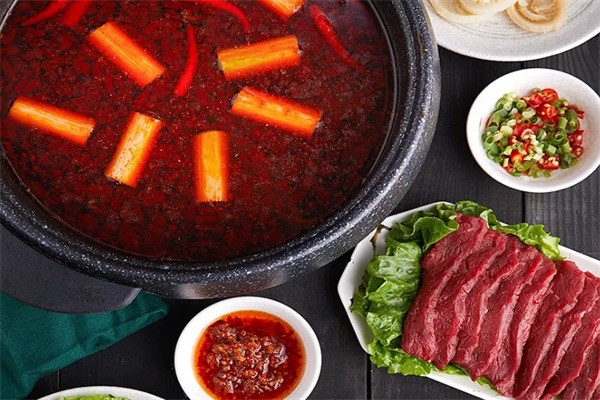名揚(yáng)火鍋加盟