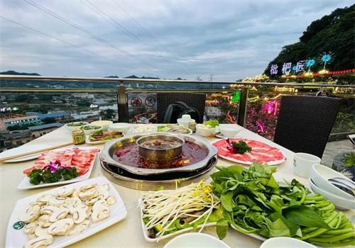 南山枇杷園火鍋加盟