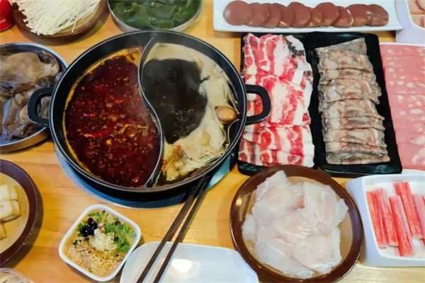 御花園環(huán)島海鮮火鍋加盟